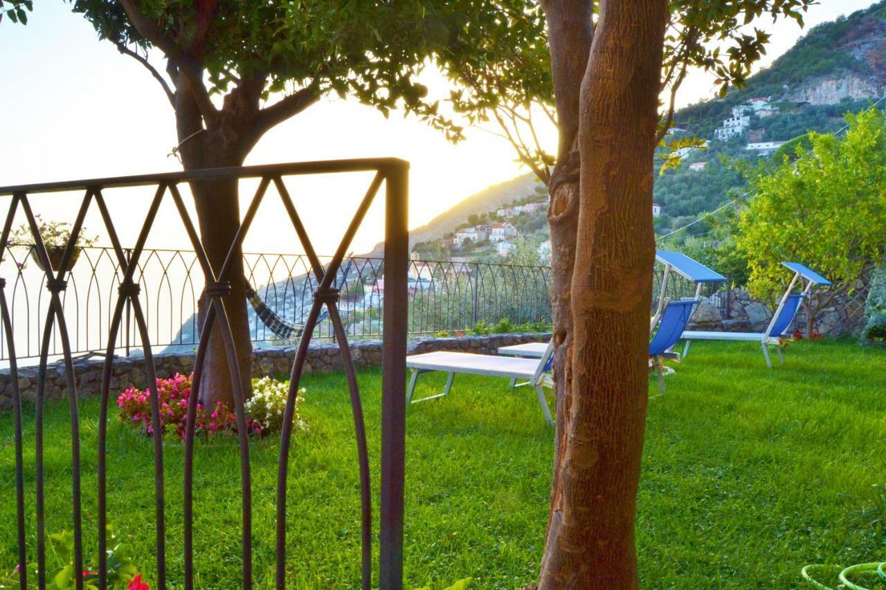 Furore Casa Vacanza ภายนอก รูปภาพ